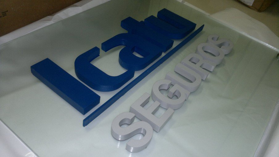 letra caixa com vidro (2)